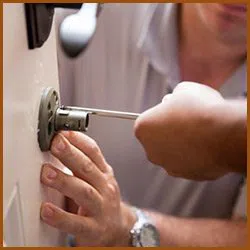 Interstate Locksmith Shop Port Washington, NY 516-283-5812 - 3-cheap-locksmith